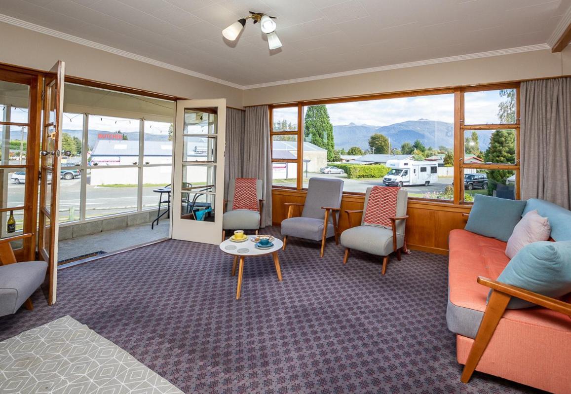Grand View - Te Anau Holiday Home Экстерьер фото