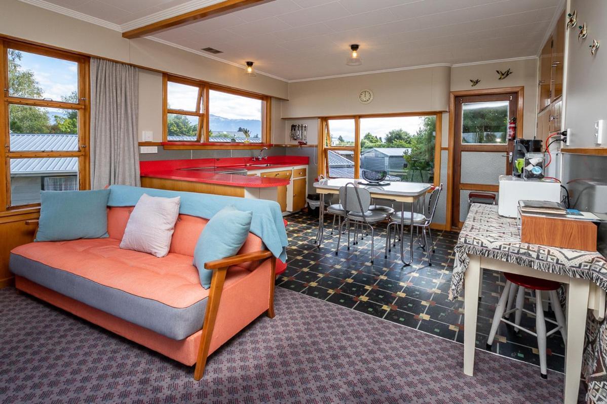 Grand View - Te Anau Holiday Home Экстерьер фото